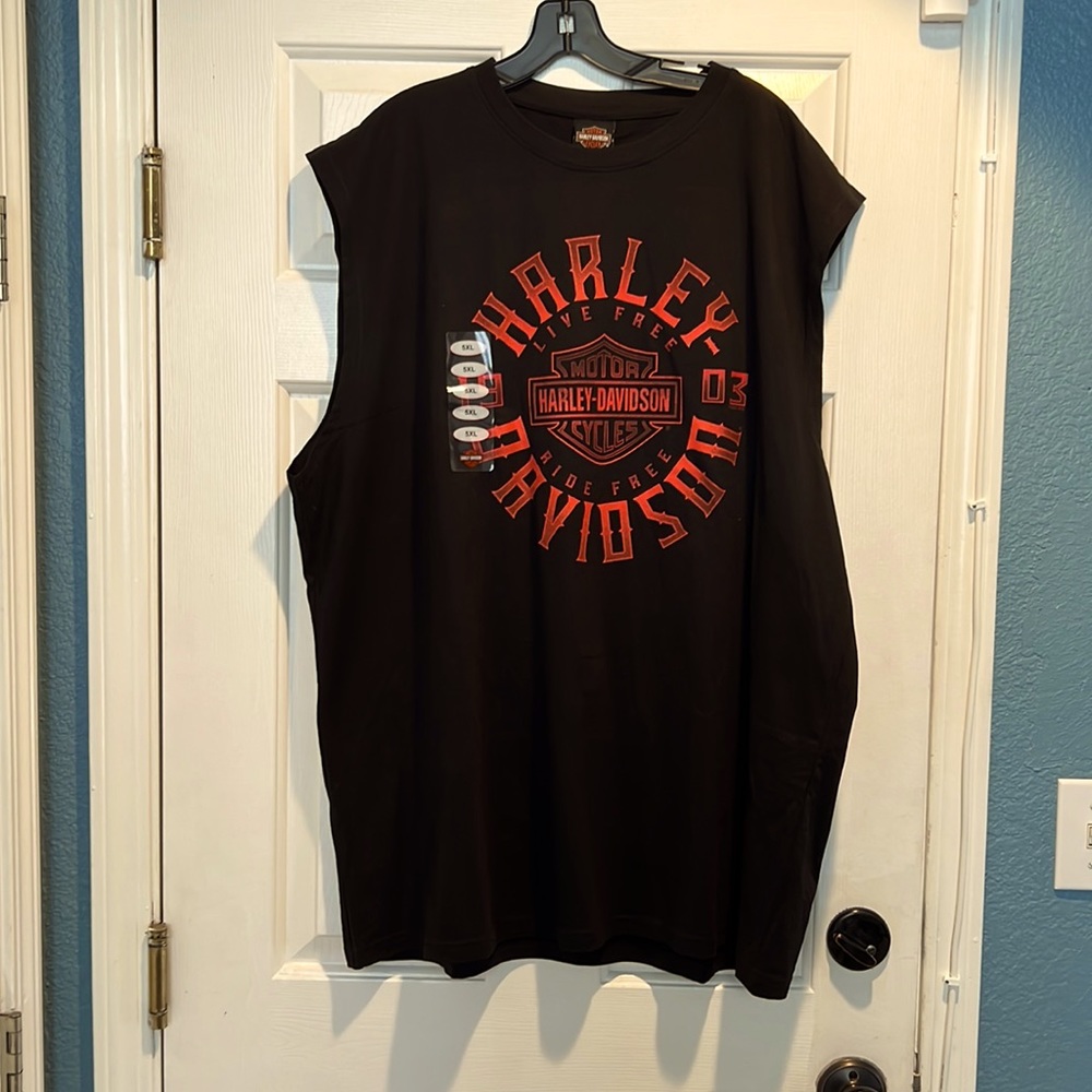 Harley Davidson black and red short sleeve top